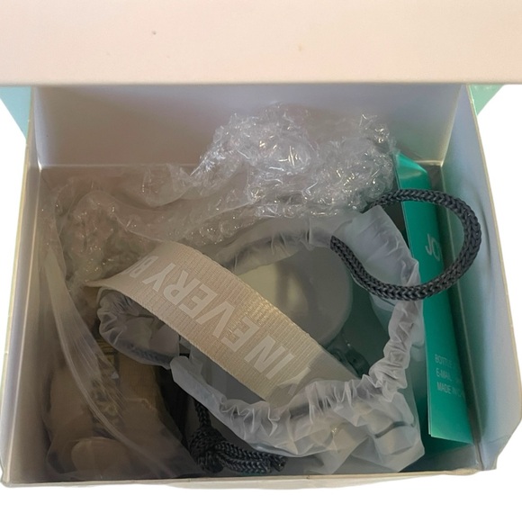 Joy Water Bottle with Crossbody Strap - Picture 5 of 11